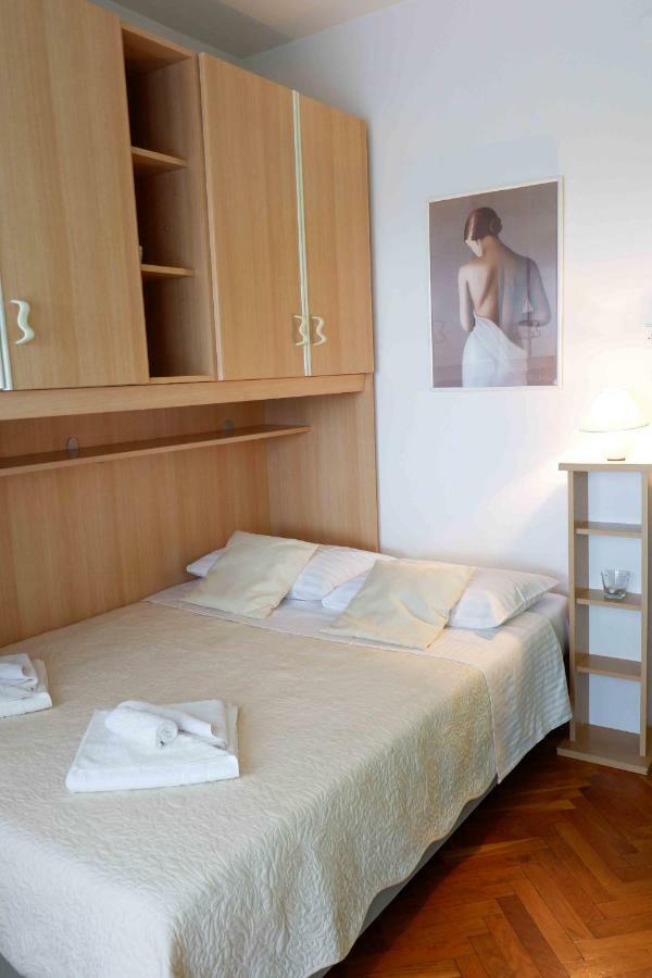 Apartment Ponos Крк Екстер'єр фото